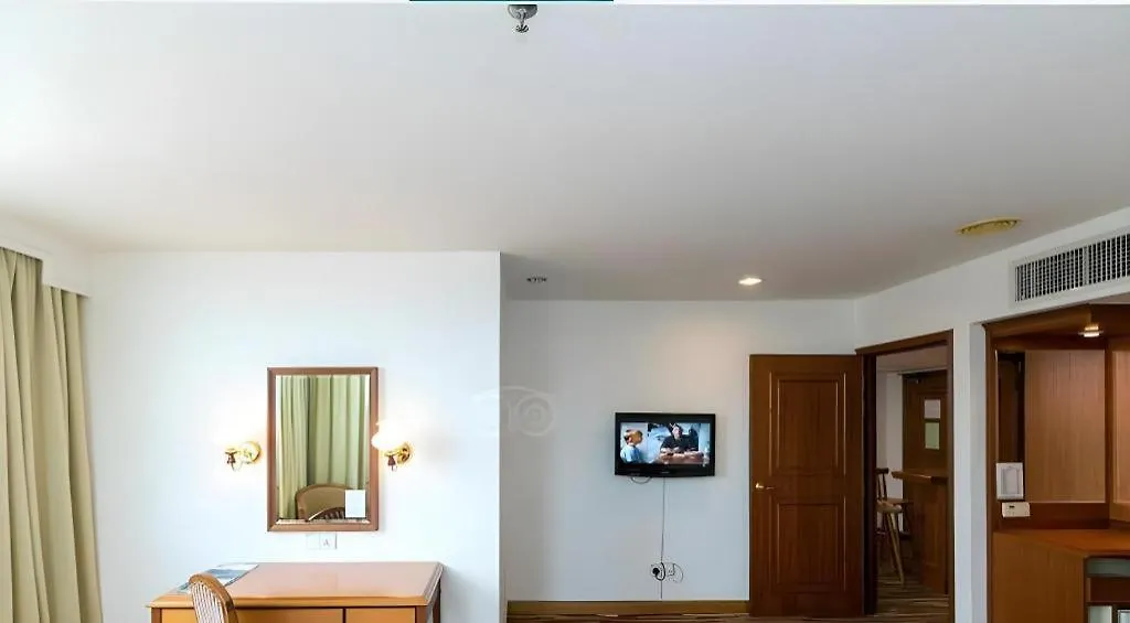 Hotel Continental Penang Джорджтаун 3*,